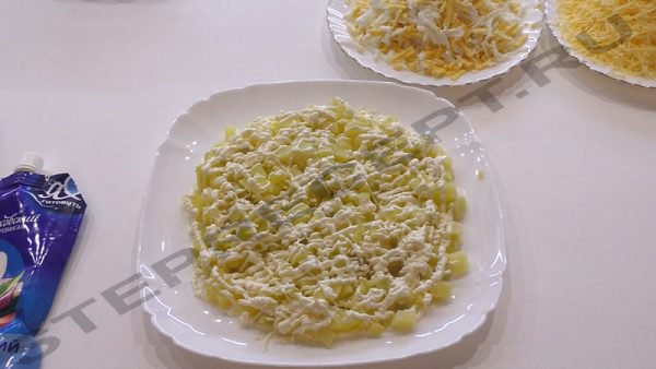 мясной салат на праздничный стол