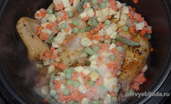 овощи и курица в мультиварке