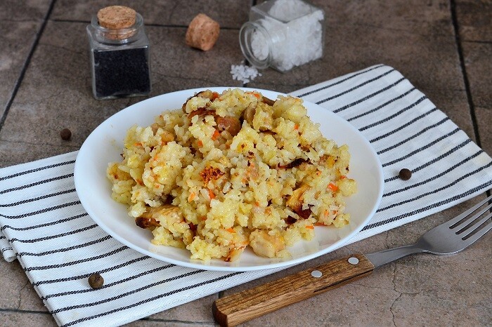 плов из свинины в мультиварке