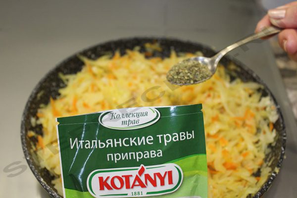 Вкусная жареная капуста на сковороде